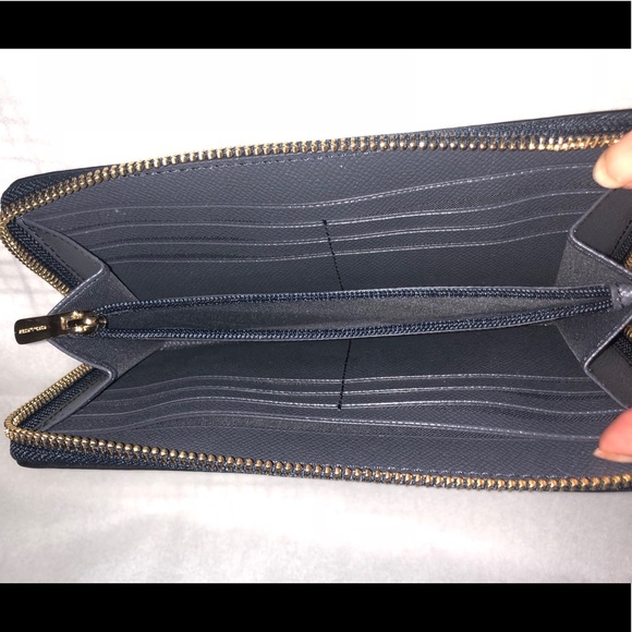 Authentic Coach Wallet - Picture 3 of 8